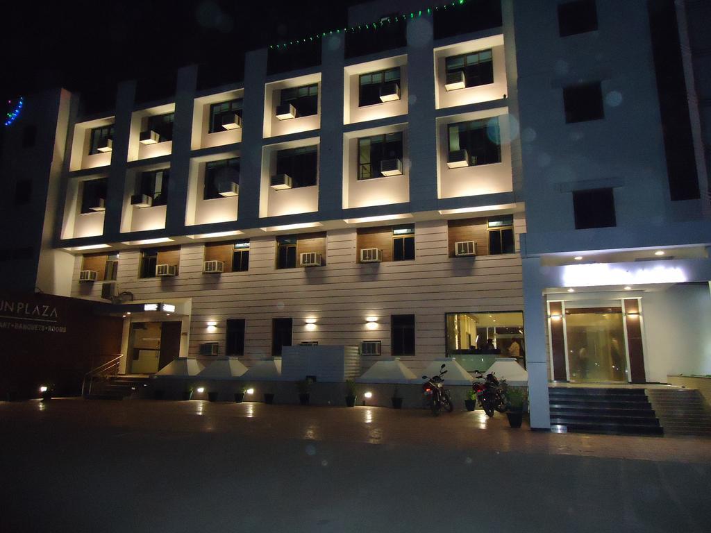 Hotel Sun Plaza Ankleshwar Exterior foto